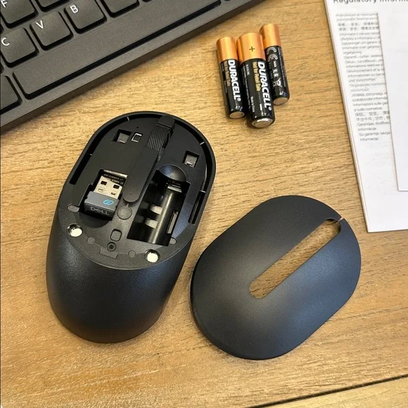 Dell Black Wireless Keyboard and Mouse Combo - Picture 7 of 16